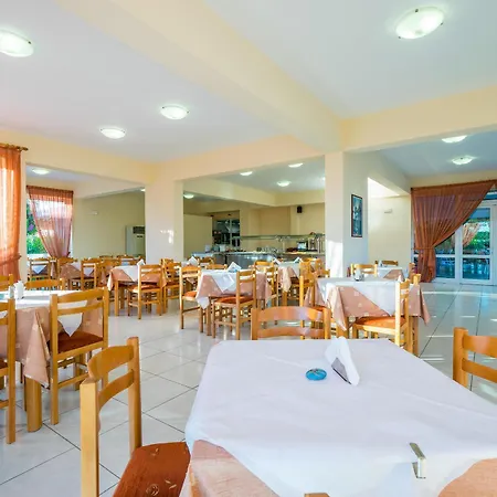 Stafilia 3* Lardos